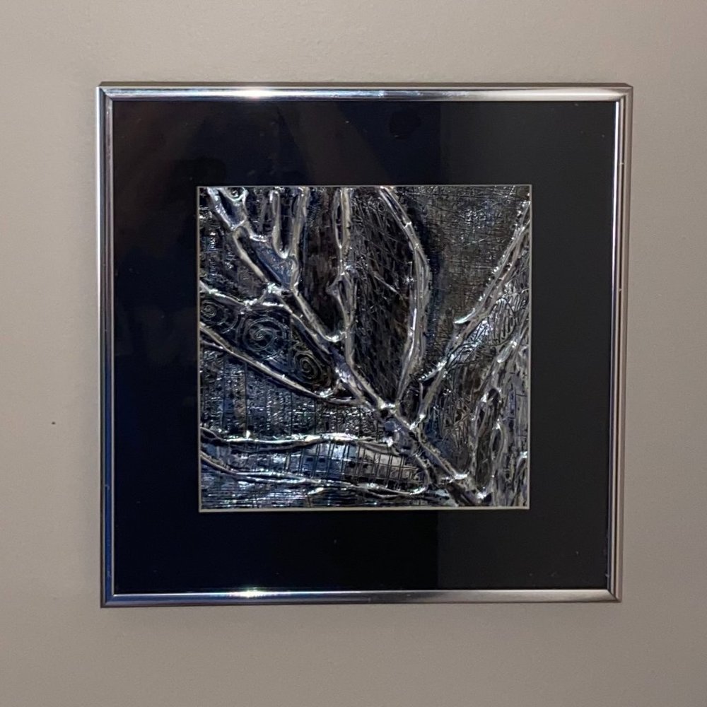 Metal Sculptured Wall Art. 10"x10"